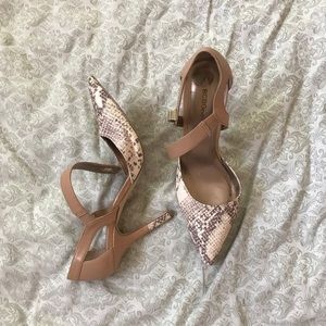 BCBG heels
